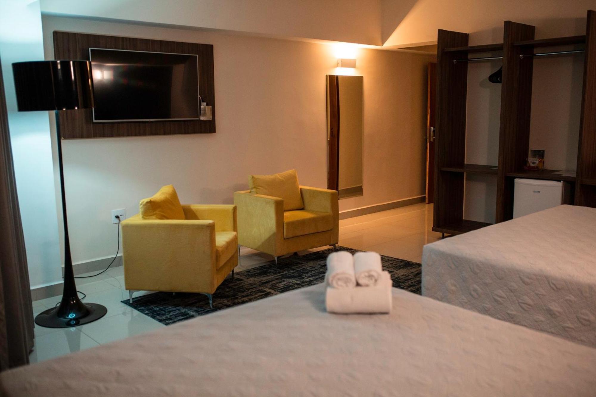 Ipe Center Hotel Сан-Жозе-ду-Риу-Прету Экстерьер фото