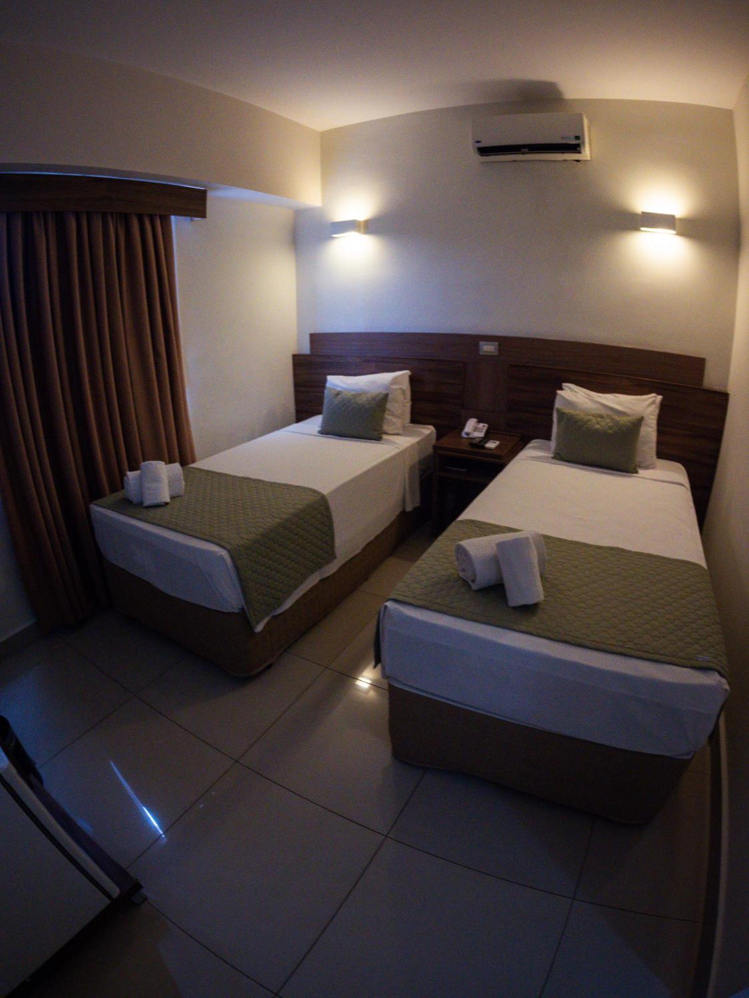 Ipe Center Hotel Сан-Жозе-ду-Риу-Прету Экстерьер фото
