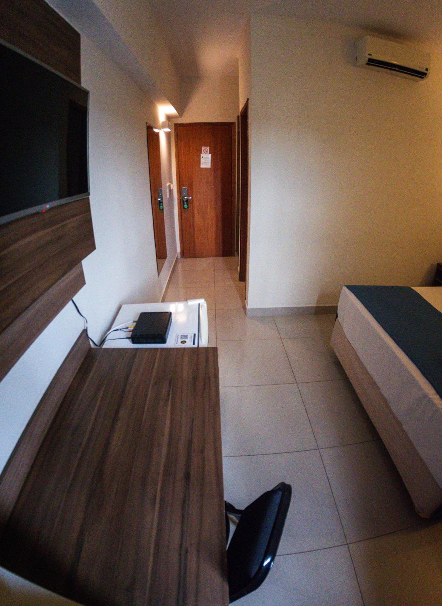 Ipe Center Hotel Сан-Жозе-ду-Риу-Прету Экстерьер фото